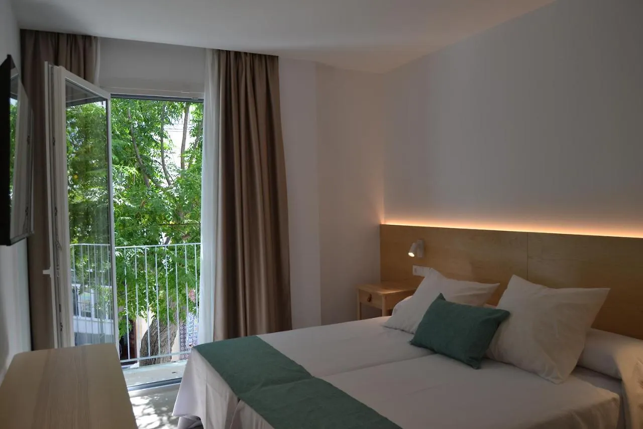 Hotel Oasis Centro Conil De La Frontera