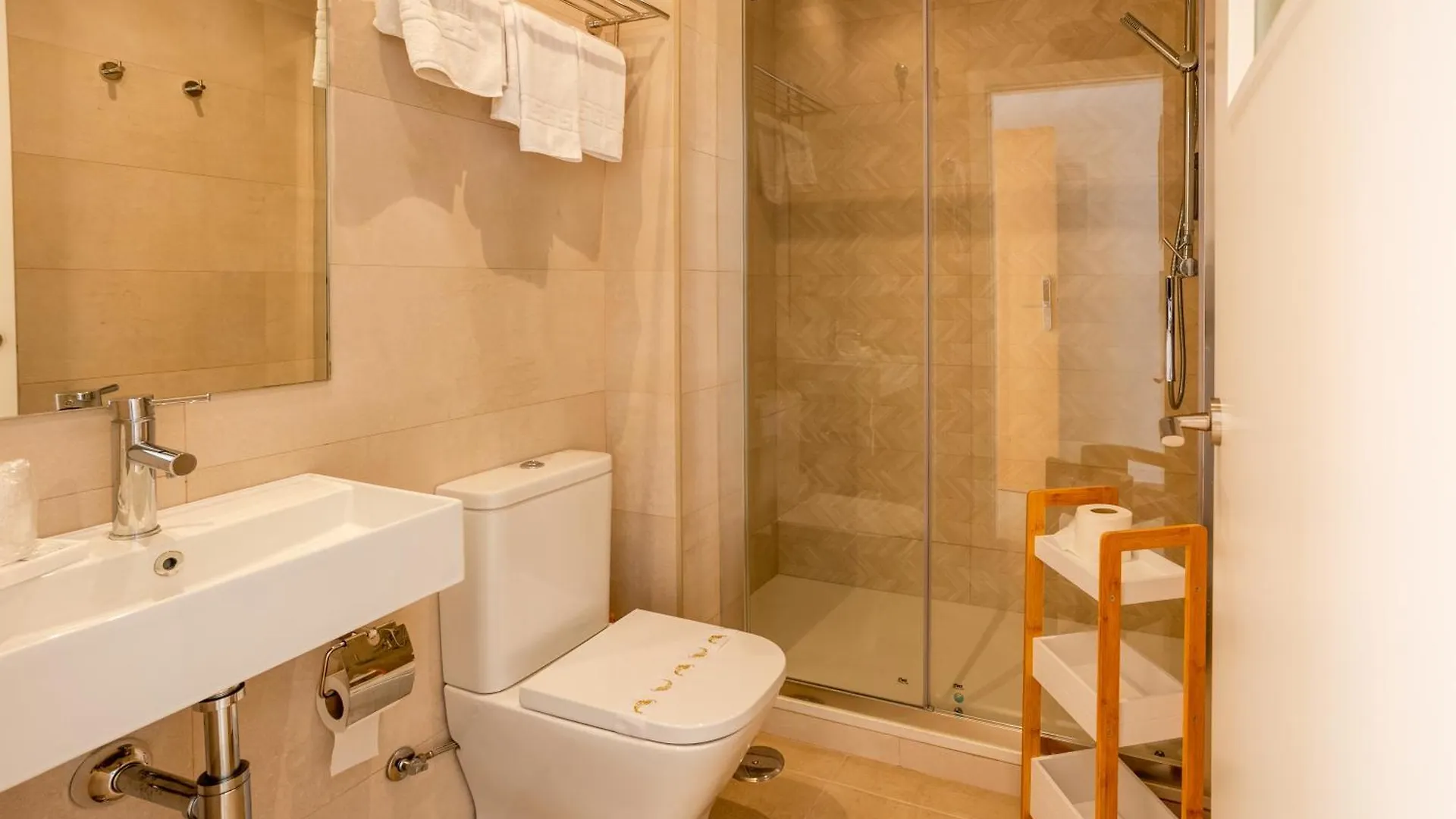 Hotel Oasis Centro Conil De La Frontera Spain