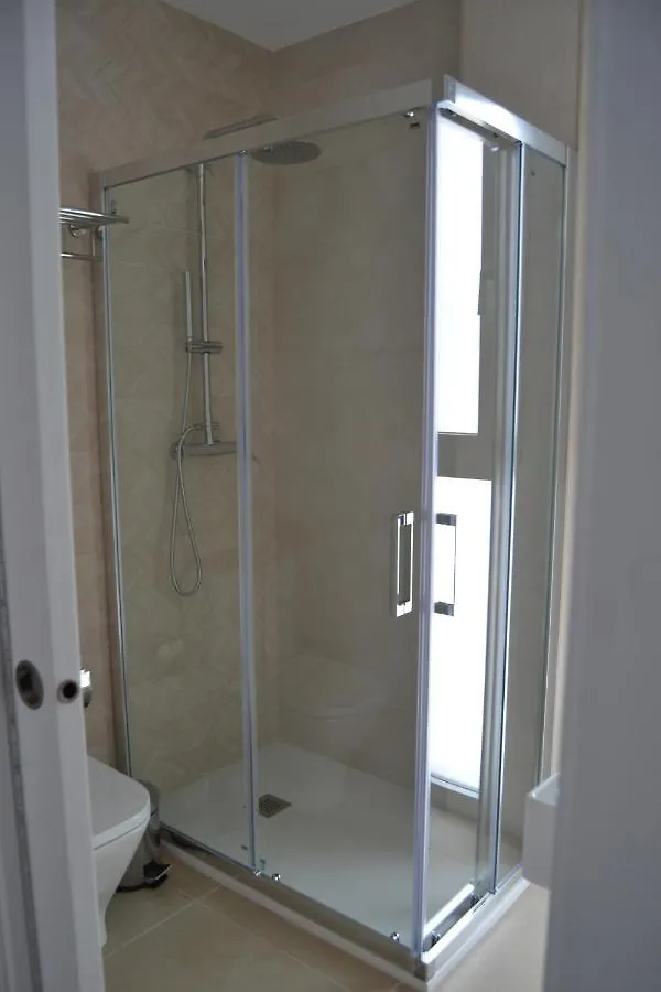 Hotel Oasis Centro Кониль-де-ла-Фронтера 0*,