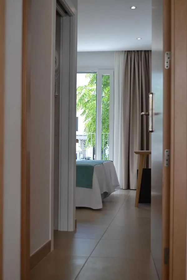 Hotel Oasis Centro Кониль-де-ла-Фронтера