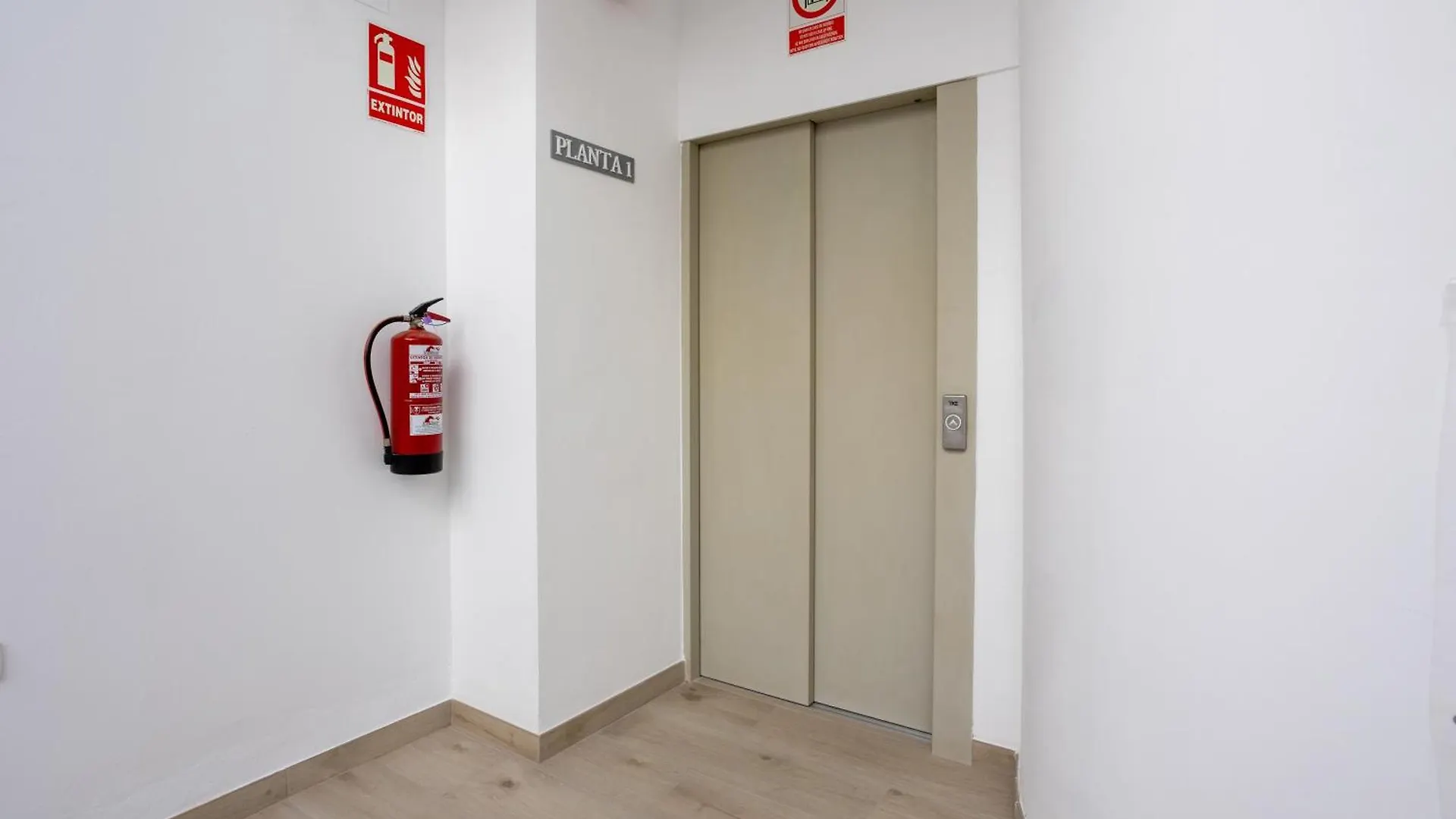 Hotel Oasis Centro Кониль-де-ла-Фронтера